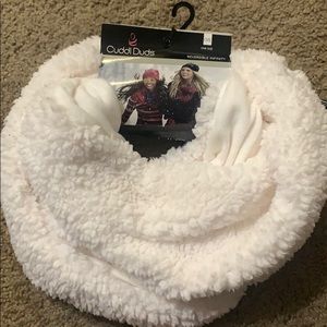 Cuddl Duds Sherpa Infinity Scarf